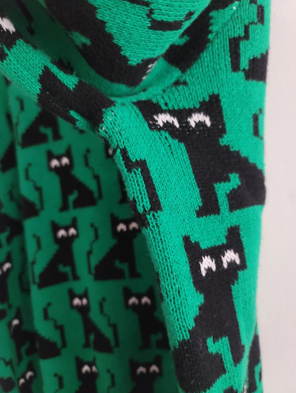 Modcloth 2X Green Cat Jade Dream Notes Of Nostalgia Crewneck Pullover Sweater - Picture 4 of 7